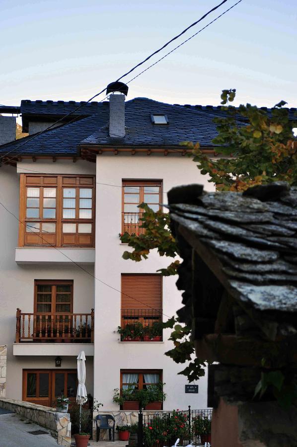 El Mirador De Fuentes Del Narcea 호텔 Moncó 외부 사진